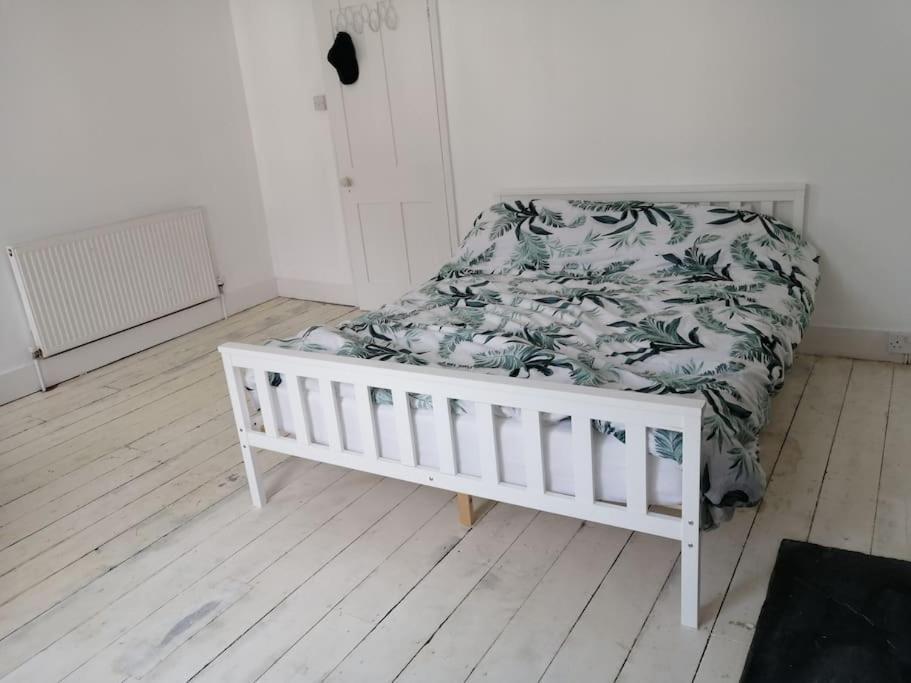 Seaside 2 Bed Terraced House With Garden Villa Hastings Buitenkant foto