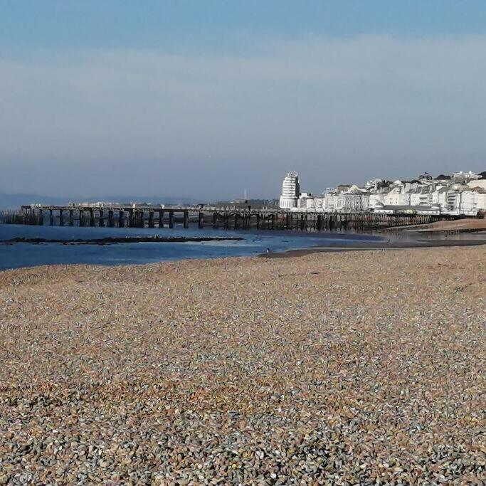 Seaside 2 Bed Terraced House With Garden Villa Hastings Buitenkant foto