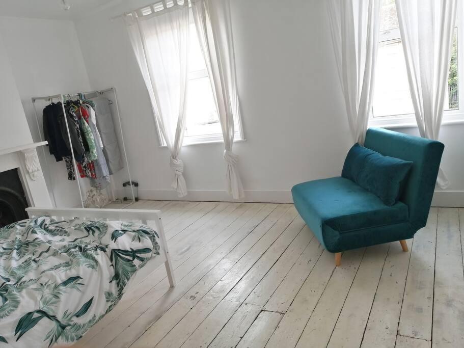 Seaside 2 Bed Terraced House With Garden Villa Hastings Buitenkant foto